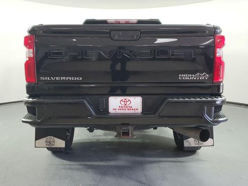 2021 Chevrolet Silverado 3500 High Country