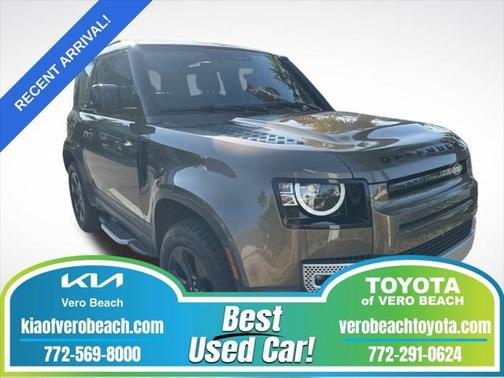 2022 Land Rover Defender 90 Standard
