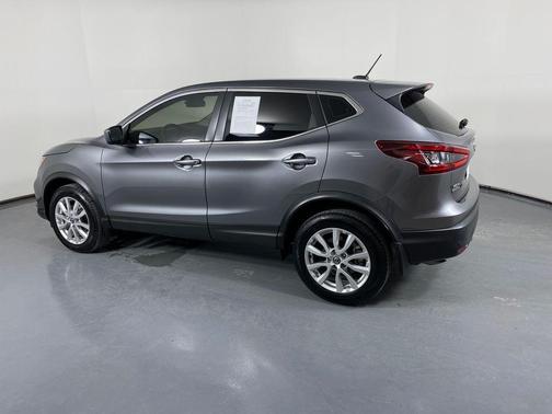 2022 Nissan Rogue Sport S
