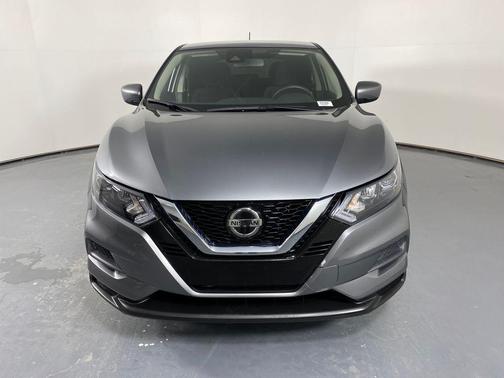 2022 Nissan Rogue Sport S