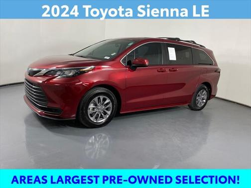2024 Toyota Sienna LE