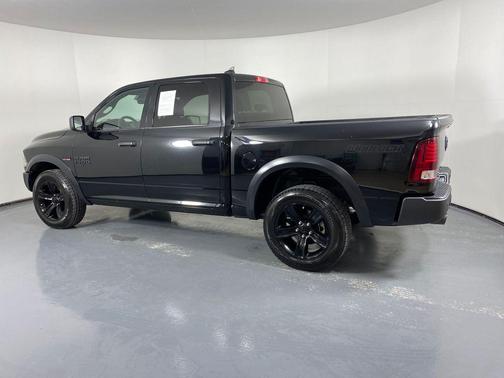 2022 RAM 1500 Classic Warlock Crew Cab 4x4 5'7' Box