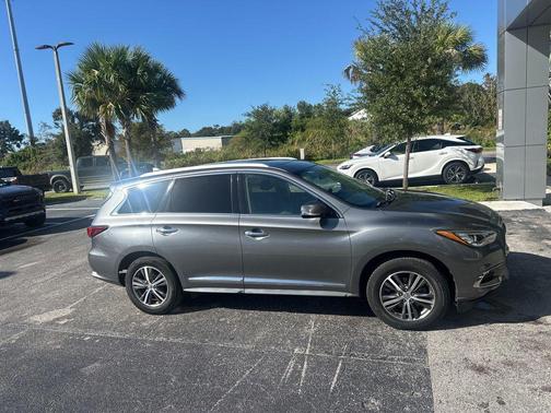 2018 INFINITI QX60 Base