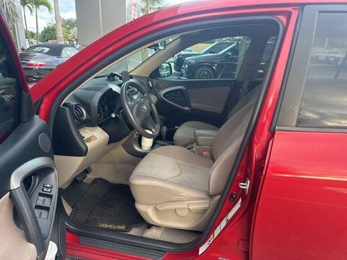 2008 Toyota RAV4 Sport