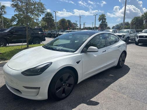2021 Tesla Model 3 Long Range