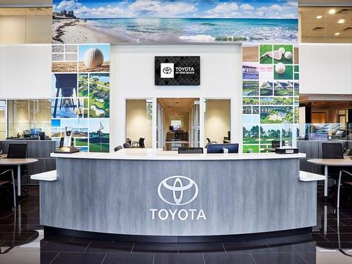 2024 Toyota Sequoia Base