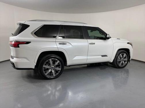 2024 Toyota Sequoia Base