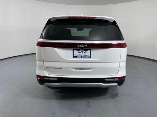 2022 Kia Carnival LXS