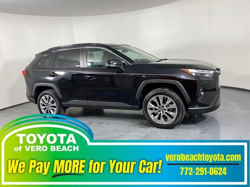 2023 Toyota RAV4 XLE Premium