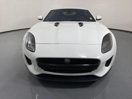 2018 Jaguar F-TYPE 296HP