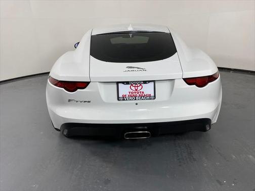 2018 Jaguar F-TYPE 296HP