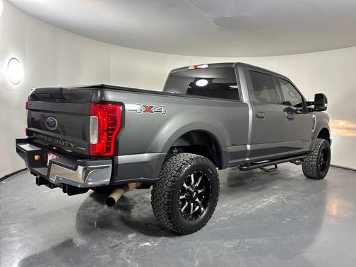 2017 Ford F-250 XLT