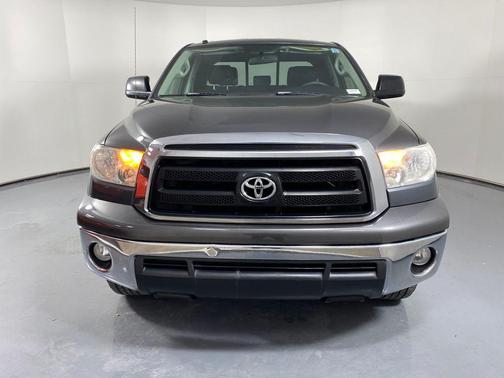 2011 Toyota Tundra Grade