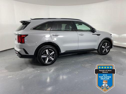 2023 Kia Sorento EX