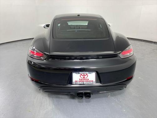 2021 Porsche 718 Cayman S