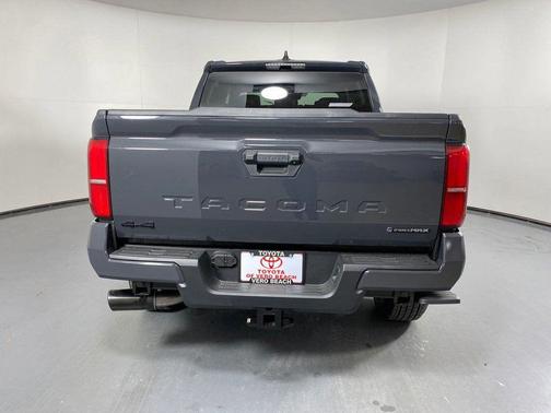 2025 Toyota Tacoma Hybrid TRD Sport