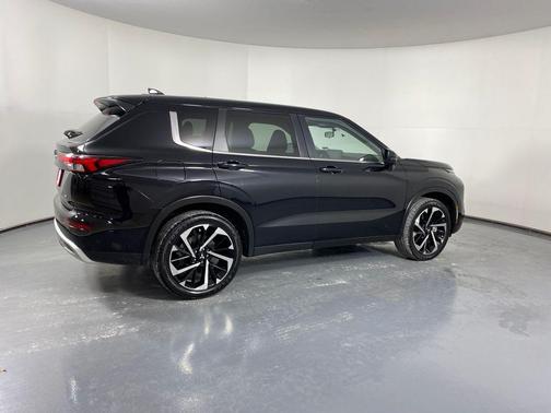 2024 Mitsubishi Outlander SE 2.5 2WD