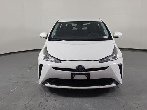 Super White 2021 Toyota Prius LE