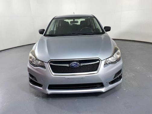 2015 Subaru Impreza 2.0i