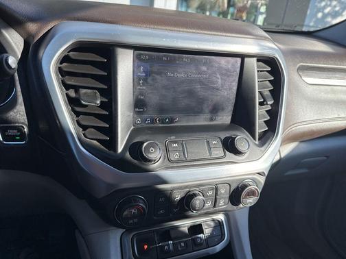 2020 GMC Acadia AWD SLT