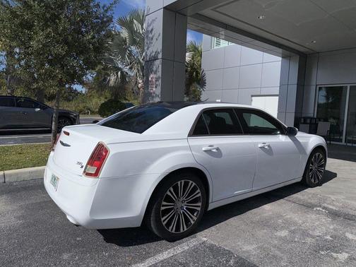 2013 Chrysler 300 S