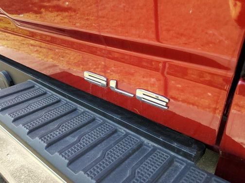 2022 GMC Sierra 2500 SLE