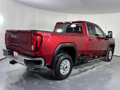 2022 GMC Sierra 2500 SLE