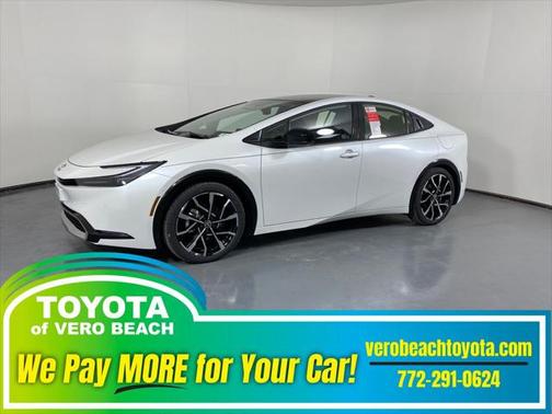 2025 Toyota Prius L