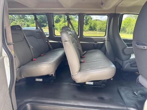 2019 Chevrolet Express 3500 LS