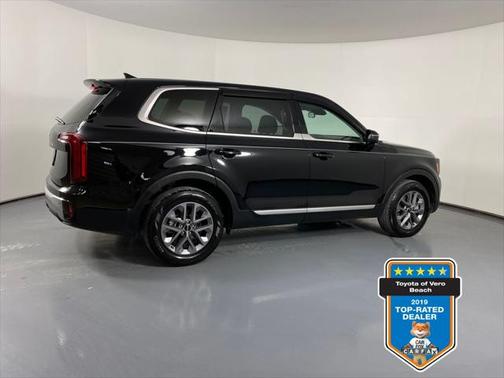 2023 Kia Telluride LX