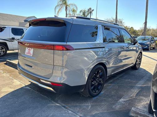 2024 Kia Carnival SX Prestige