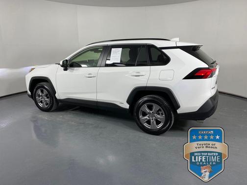 2023 Toyota RAV4 Hybrid XLE