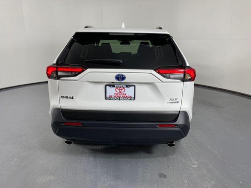 2023 Toyota RAV4 Hybrid XLE