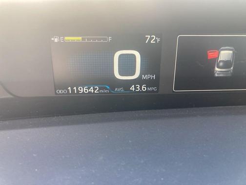 2018 Toyota Prius Four Touring