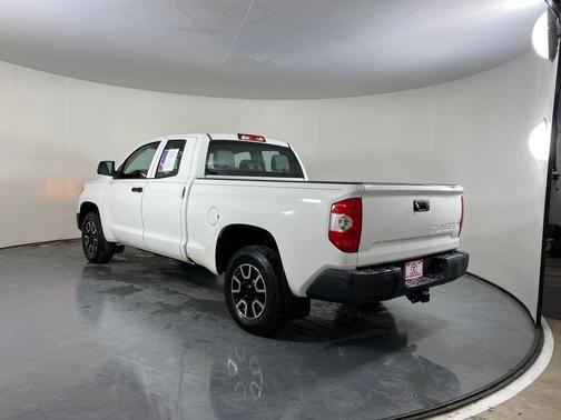 2017 Toyota Tundra SR