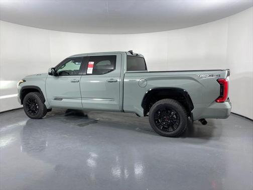 2025 Toyota Tundra Hybrid Platinum