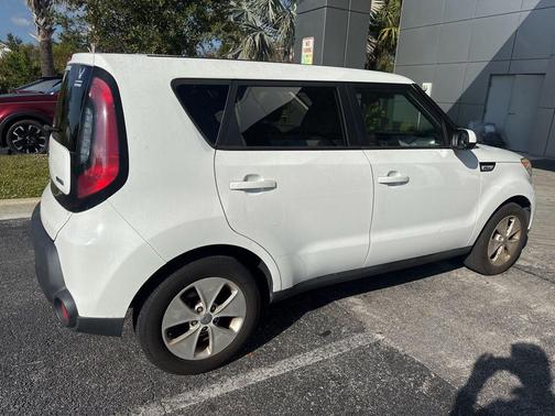 2015 Kia Soul +
