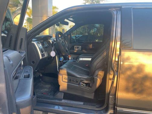 2014 Ford F-150 Platinum