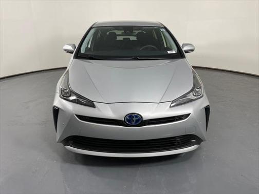 2020 Toyota Prius LE
