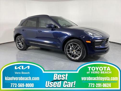 2022 Porsche Macan Base