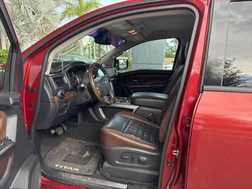 2017 Nissan Titan Platinum Reserve