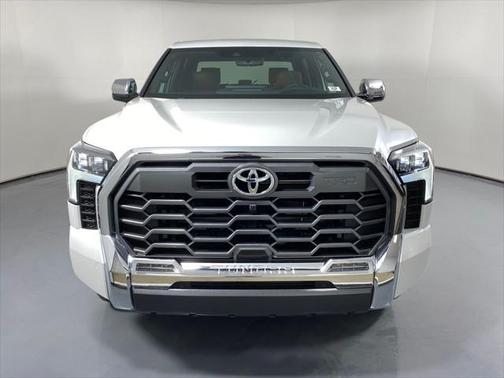 2025 Toyota Tundra Hybrid 1794 Edition
