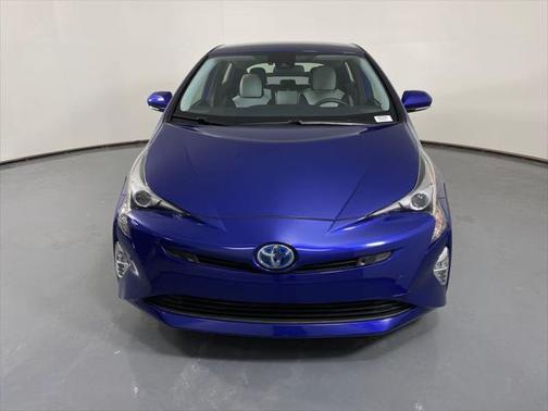 2018 Toyota Prius Three Touring