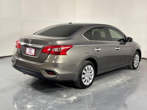 2016 Nissan Sentra SV