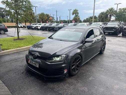 2015 Volkswagen Golf GTI 2.0T Autobahn 4-Door