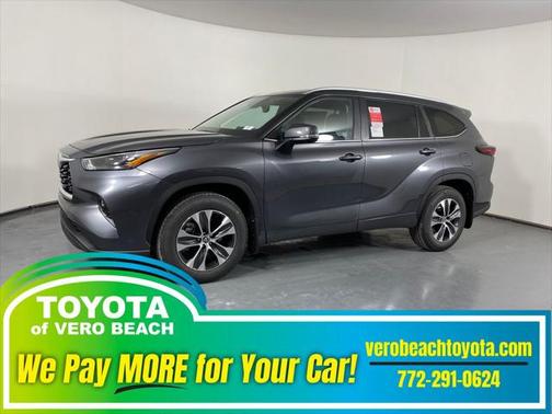 2025 Toyota Highlander XLE