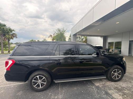 Agate Black 2020 Ford Expedition Max XLT