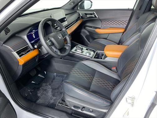 2024 Mitsubishi Outlander SEL 2.5 2WD
