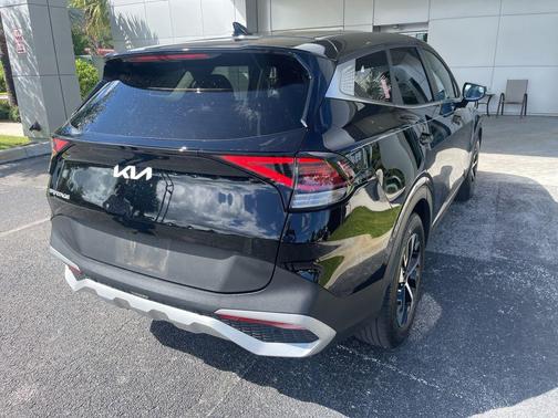 2025 Kia Sportage EX