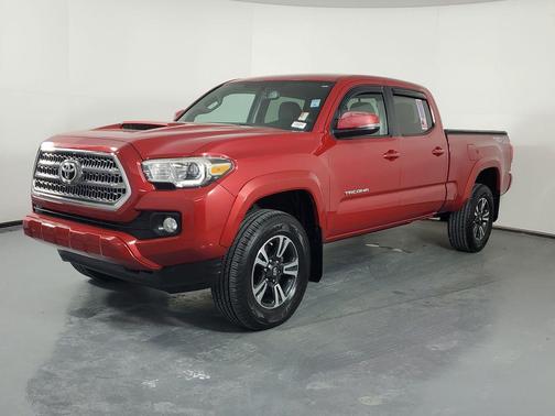 2017 Toyota Tacoma TRD Sport